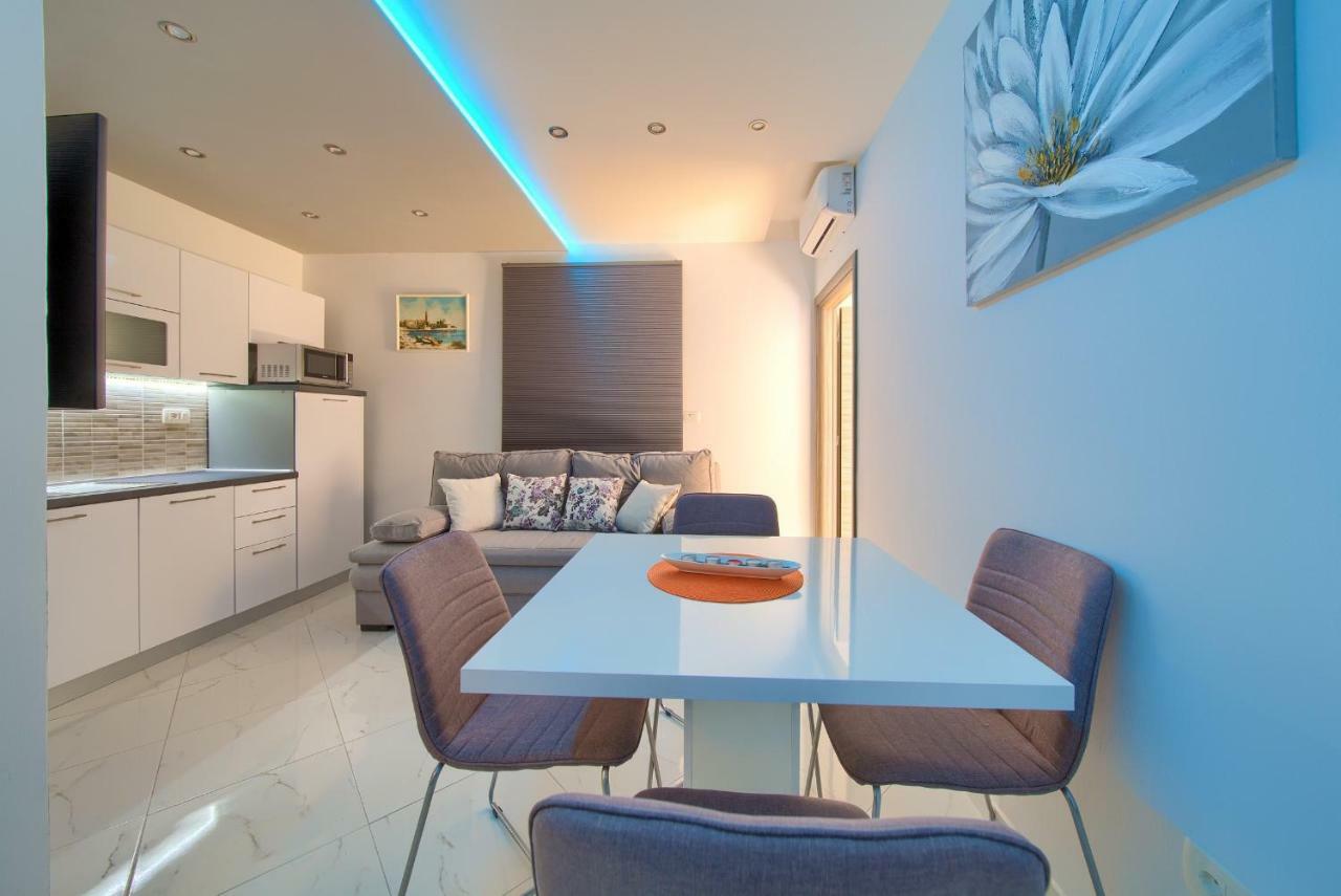 Nadija Studio Apartmani Krk Town Esterno foto